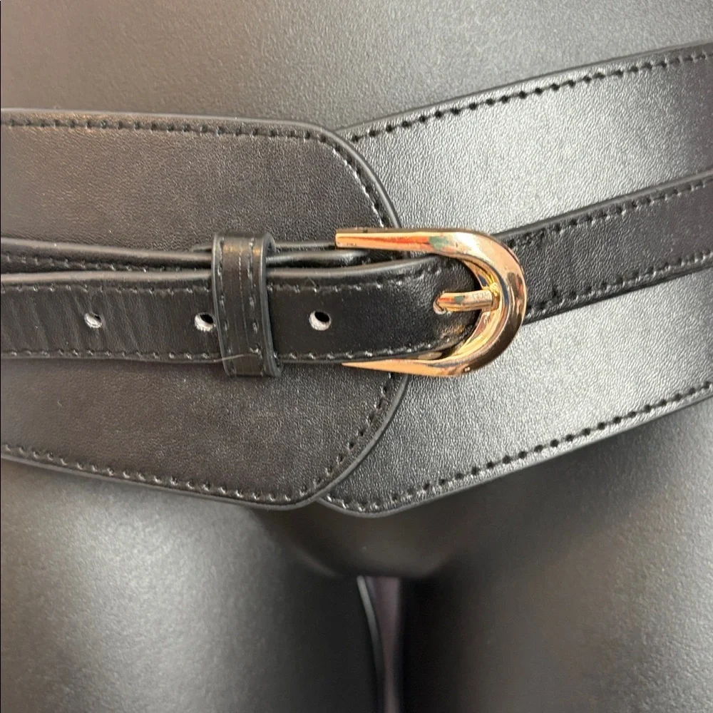 None unbranded faux